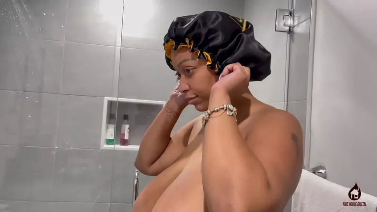 Ebony Shower