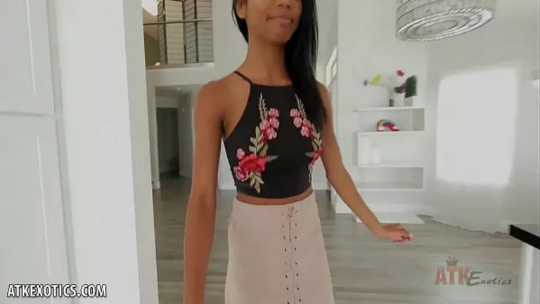 Skinny Ebony