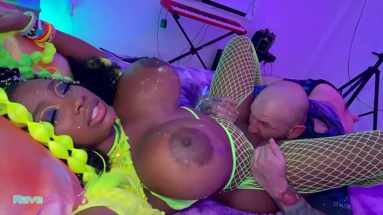 Ebony Big Tits